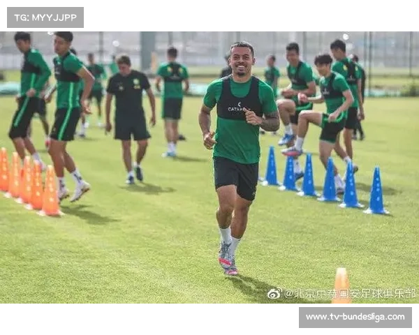 法甲俱乐部社区活动，青少年培训计划开展